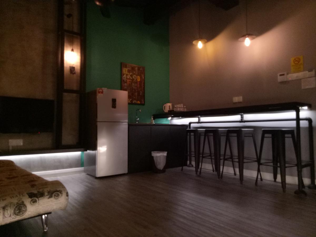 Tube Hotel Klebang Melaka Экстерьер фото